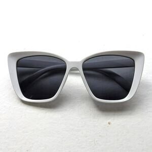 70s Retro White Cat Eye Sunglasses Festival Summer Boho Preppy Sunnies Shades